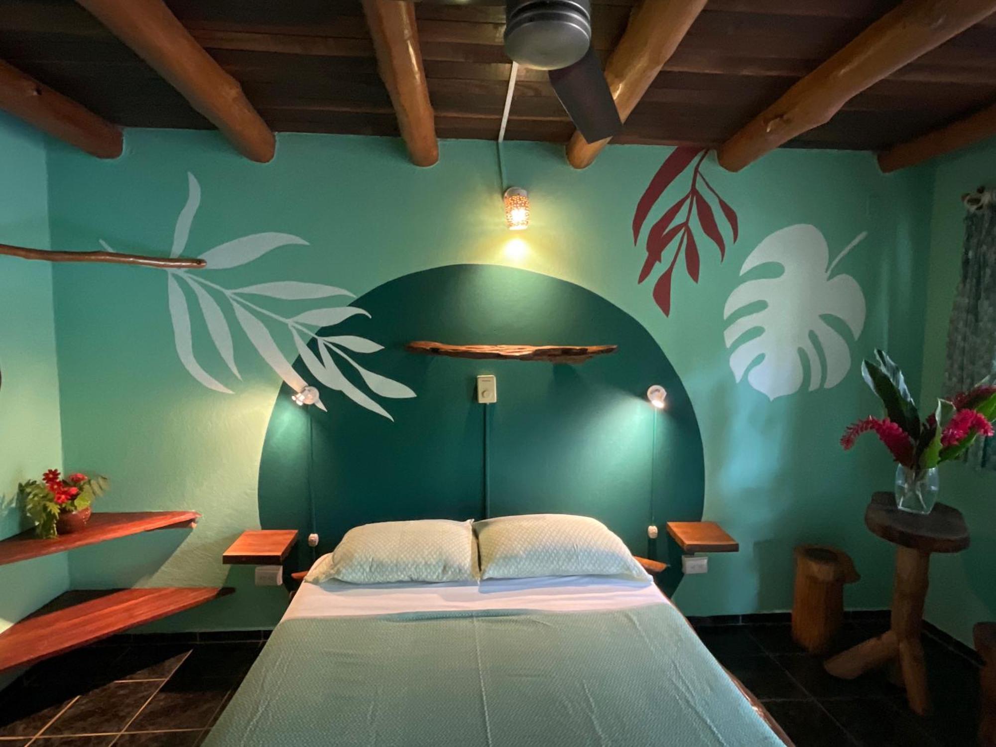 Hotel Entre Dos Aguas Sámara エクステリア 写真